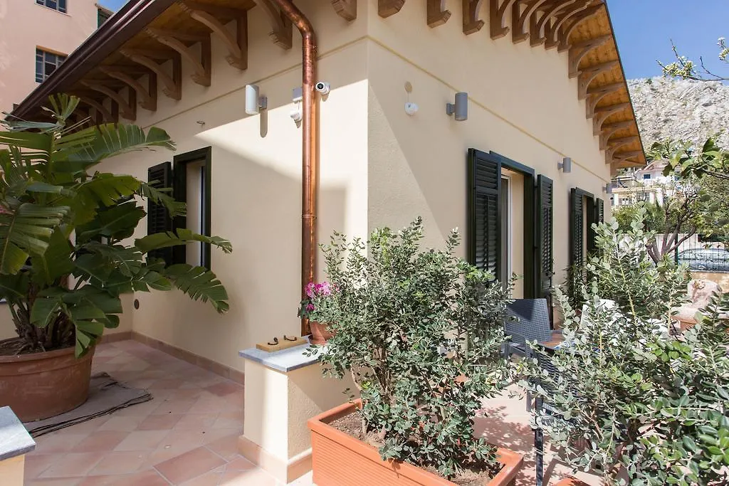 Nonna Anna Rooms Palermo 0*,